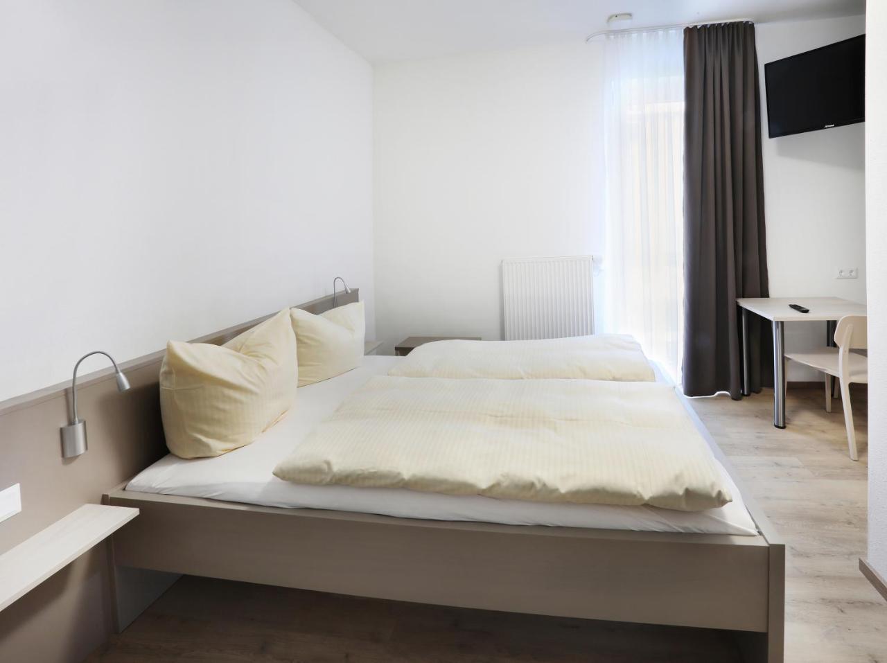 Apartment Hotel 37 Altdorf  Esterno foto