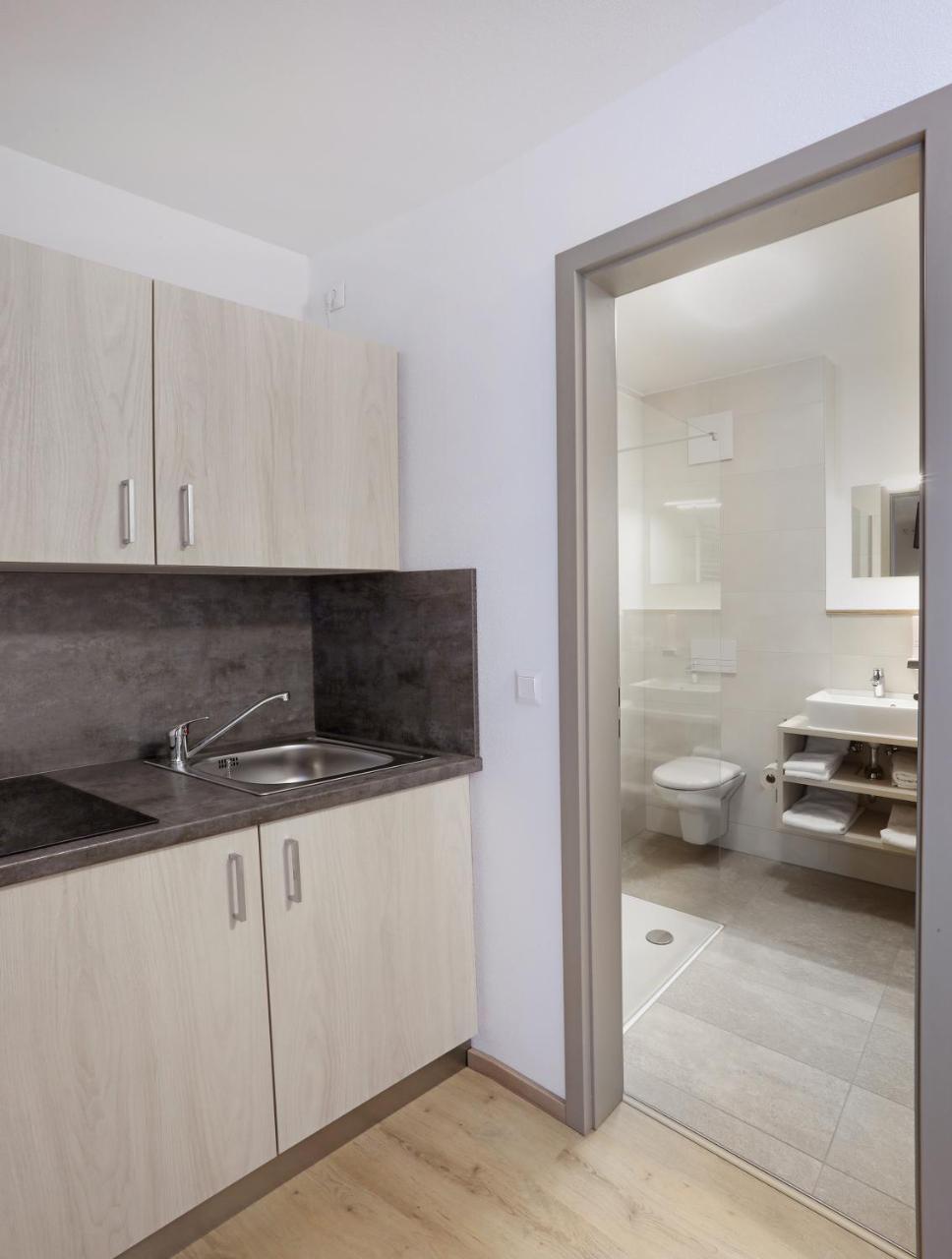 Apartment Hotel 37 Altdorf  Esterno foto